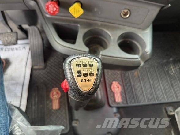 Kenworth T680 中古トラクターヘッド | トレーラーヘッド