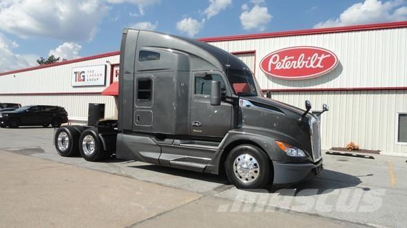 Kenworth T680 中古トラクターヘッド | トレーラーヘッド