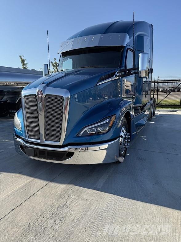 Kenworth T680 中古トラクターヘッド | トレーラーヘッド
