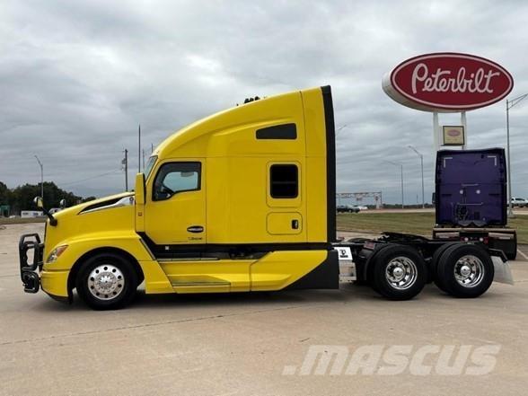 Kenworth T680 中古トラクターヘッド | トレーラーヘッド