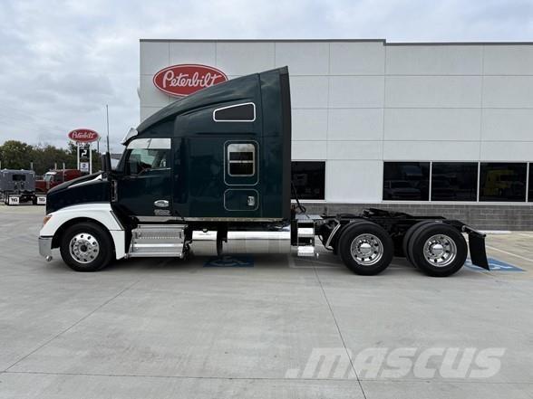 Kenworth T680 中古トラクターヘッド | トレーラーヘッド