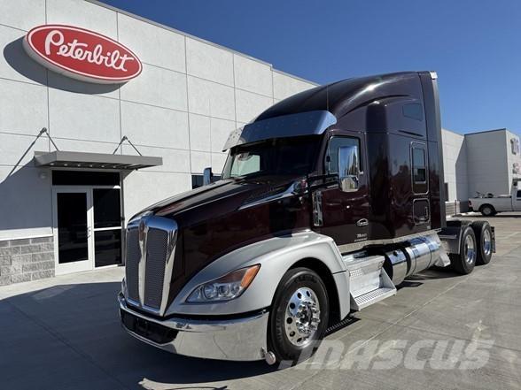 Kenworth T680 中古トラクターヘッド | トレーラーヘッド
