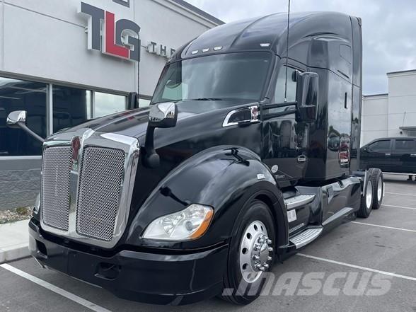 Kenworth T680 中古トラクターヘッド | トレーラーヘッド