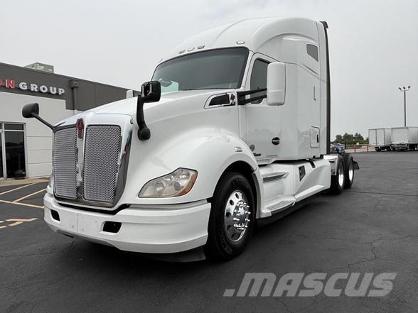 Kenworth T680 中古トラクターヘッド | トレーラーヘッド