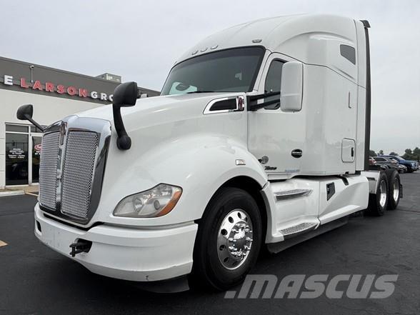 Kenworth T680 中古トラクターヘッド | トレーラーヘッド