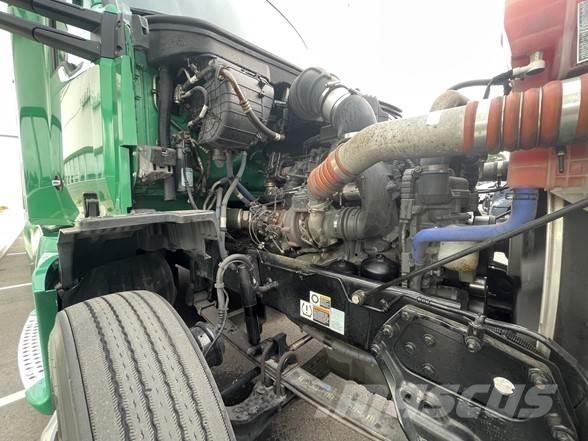 Kenworth T680 中古トラクターヘッド | トレーラーヘッド