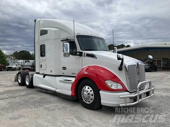 Kenworth T680 中古トラクターヘッド | トレーラーヘッド