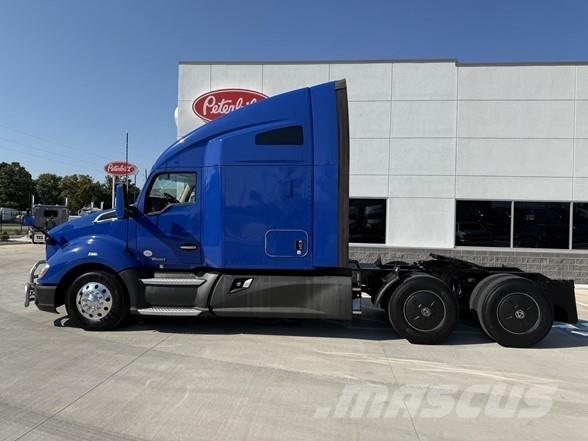 Kenworth T680 中古トラクターヘッド | トレーラーヘッド
