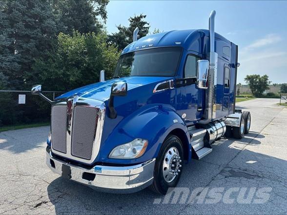 Kenworth T680 中古トラクターヘッド | トレーラーヘッド