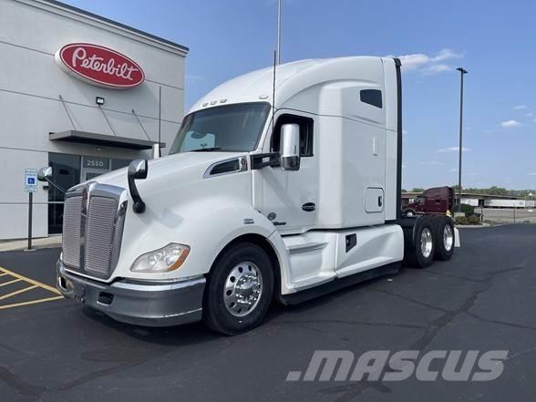 Kenworth T680 中古トラクターヘッド | トレーラーヘッド