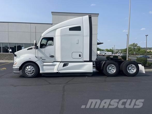 Kenworth T680 中古トラクターヘッド | トレーラーヘッド