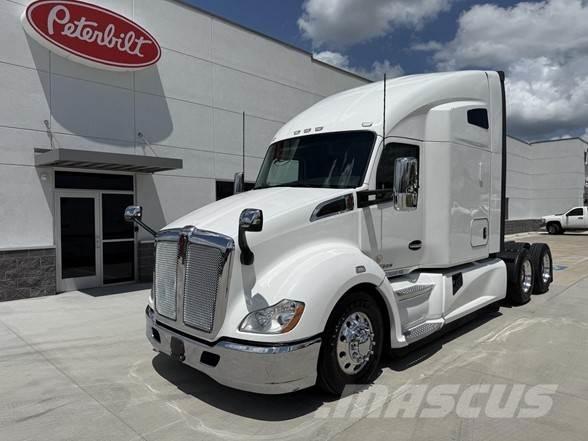 Kenworth T680 中古トラクターヘッド | トレーラーヘッド