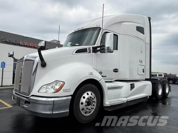 Kenworth T680 中古トラクターヘッド | トレーラーヘッド