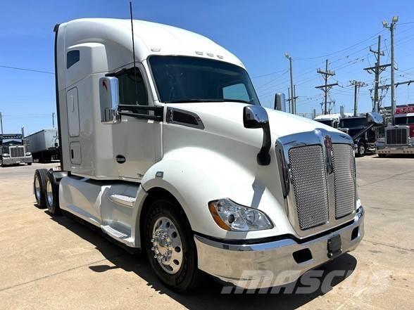 Kenworth T680 中古トラクターヘッド | トレーラーヘッド
