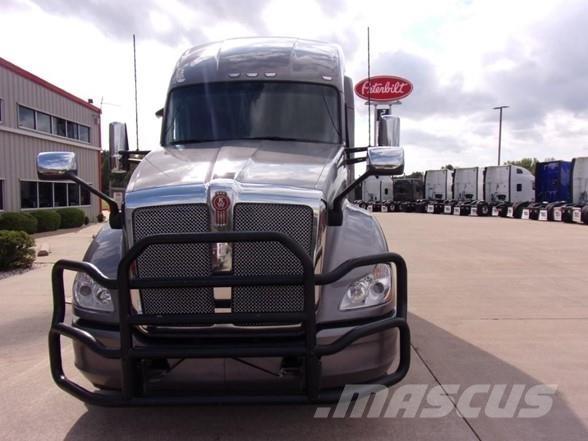 Kenworth T680 中古トラクターヘッド | トレーラーヘッド