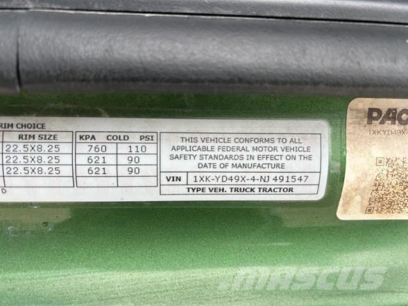 Kenworth T680 中古トラクターヘッド | トレーラーヘッド