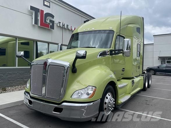 Kenworth T680 中古トラクターヘッド | トレーラーヘッド
