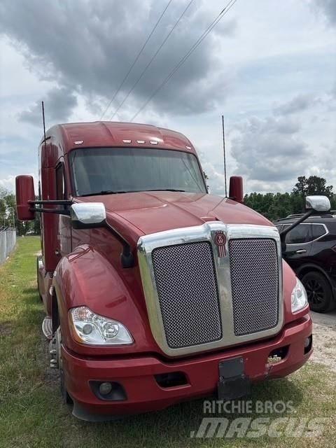 Kenworth T680 中古トラクターヘッド | トレーラーヘッド