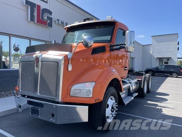 Kenworth T880 中古トラクターヘッド | トレーラーヘッド