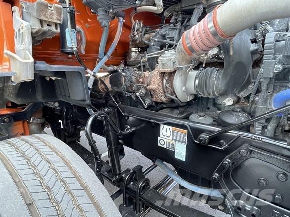 Kenworth T880 中古トラクターヘッド | トレーラーヘッド