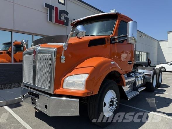 Kenworth T880 中古トラクターヘッド | トレーラーヘッド