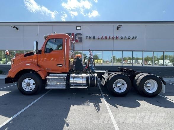 Kenworth T880 中古トラクターヘッド | トレーラーヘッド