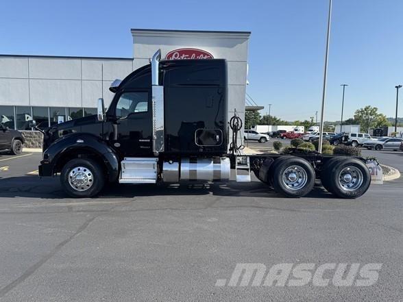 Kenworth T880 中古トラクターヘッド | トレーラーヘッド