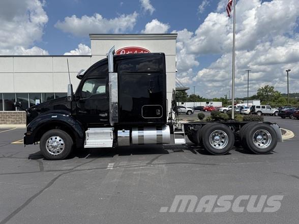 Kenworth T880 中古トラクターヘッド | トレーラーヘッド