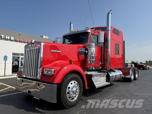 Kenworth W900 中古トラクターヘッド | トレーラーヘッド