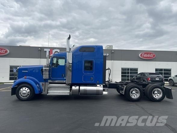 Kenworth W900 中古トラクターヘッド | トレーラーヘッド