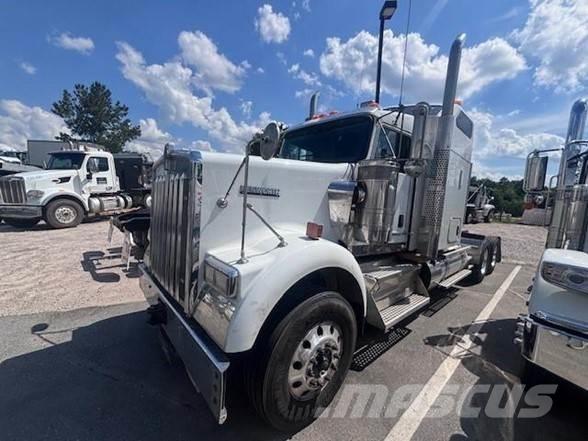 Kenworth W900B 中古トラクターヘッド | トレーラーヘッド