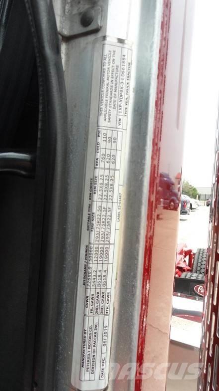 Peterbilt 389 中古トラクターヘッド | トレーラーヘッド