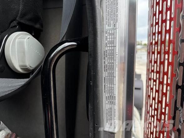 Peterbilt 389 中古トラクターヘッド | トレーラーヘッド