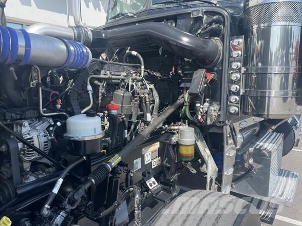 Peterbilt 389 中古トラクターヘッド | トレーラーヘッド