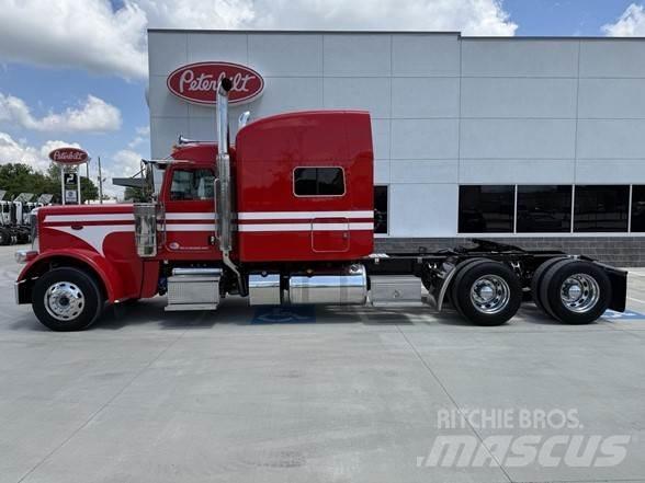Peterbilt 389 中古トラクターヘッド | トレーラーヘッド