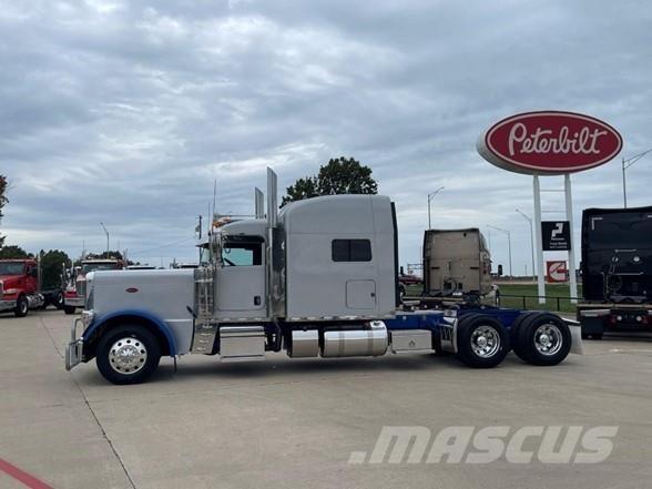 Peterbilt 389 中古トラクターヘッド | トレーラーヘッド