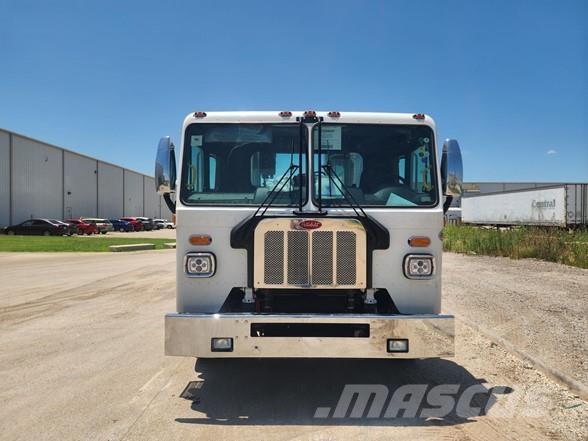 Peterbilt 520 塵芥車、パッカー車