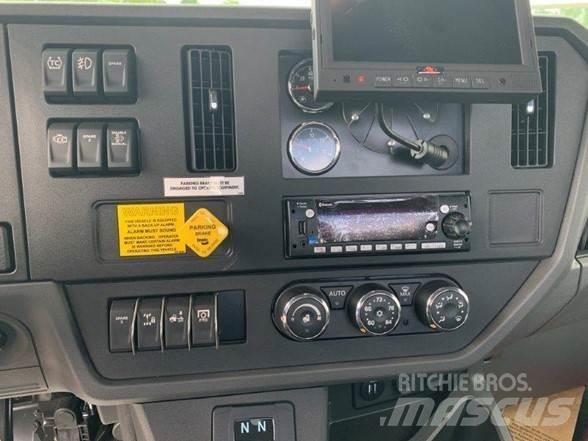 Peterbilt 536 建設機械 -　その他