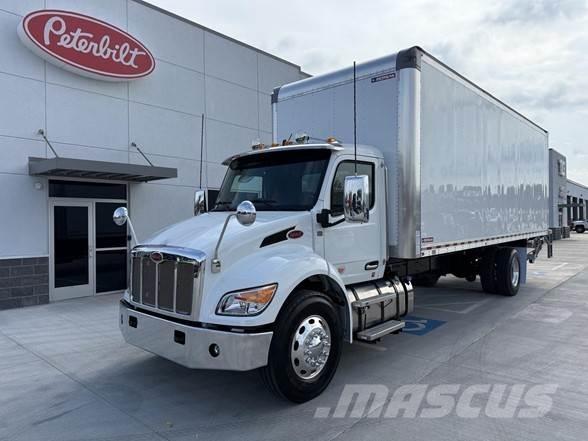 Peterbilt 536 ボックスボディー、ウイング、箱車