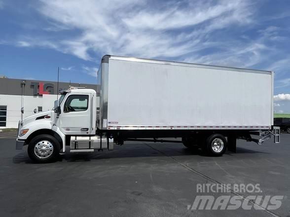 Peterbilt 536 ボックスボディー、ウイング、箱車