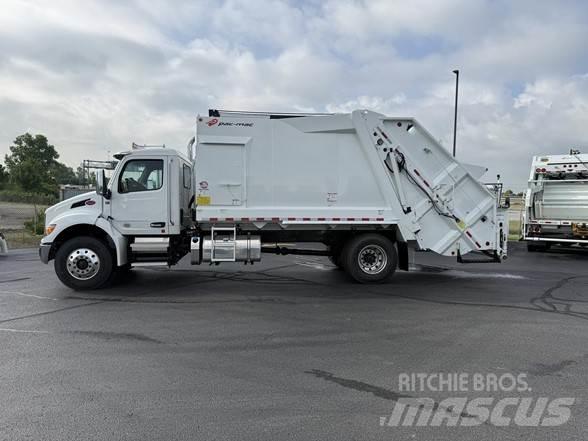 Peterbilt 537 塵芥車、パッカー車