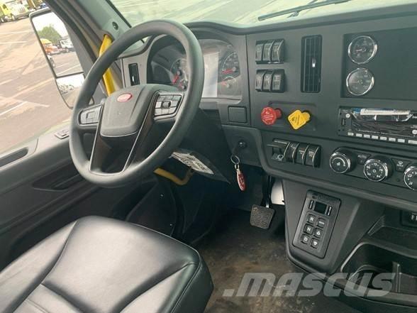 Peterbilt 548 塵芥車、パッカー車