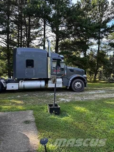 Peterbilt 567 中古トラクターヘッド | トレーラーヘッド