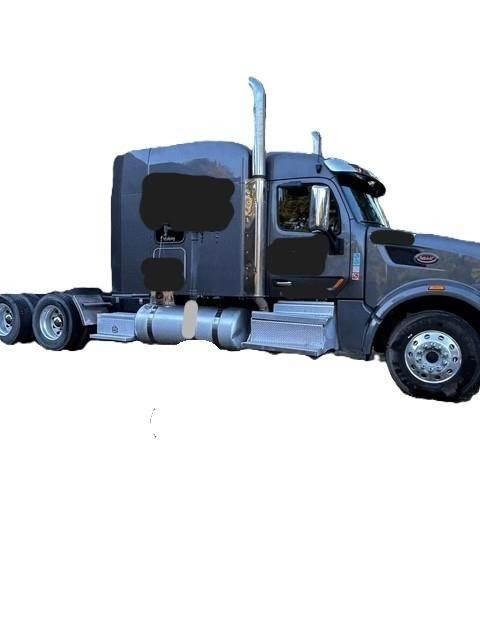 Peterbilt 567 中古トラクターヘッド | トレーラーヘッド