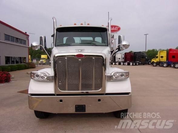 Peterbilt 567 中古トラクターヘッド | トレーラーヘッド