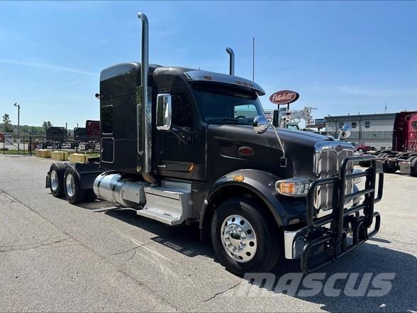 Peterbilt 567 中古トラクターヘッド | トレーラーヘッド