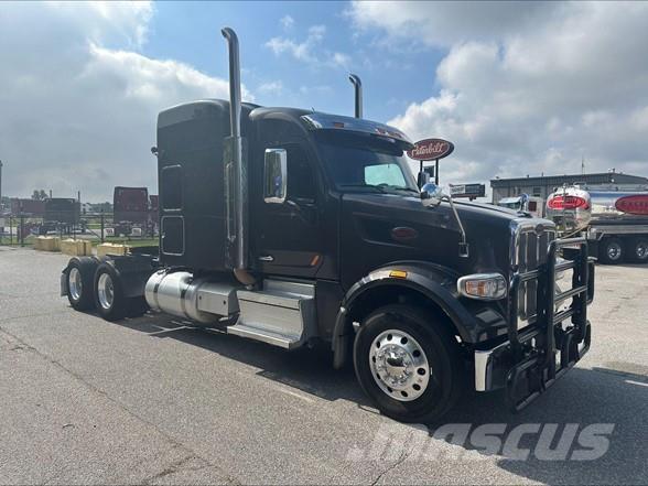 Peterbilt 567 中古トラクターヘッド | トレーラーヘッド