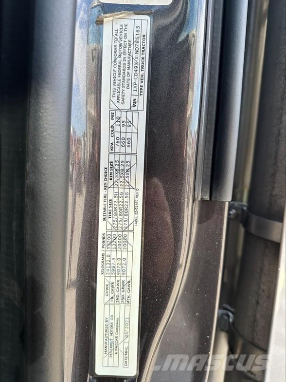 Peterbilt 567 中古トラクターヘッド | トレーラーヘッド