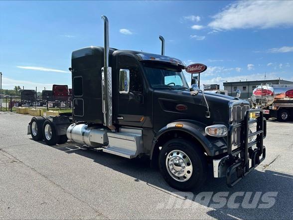 Peterbilt 567 中古トラクターヘッド | トレーラーヘッド