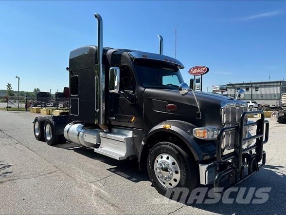 Peterbilt 567 中古トラクターヘッド | トレーラーヘッド